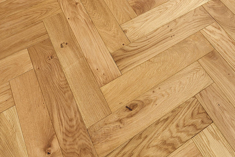 Brushed & Oiled Hardwax 18/5 x 100mm Herringbone Engineered