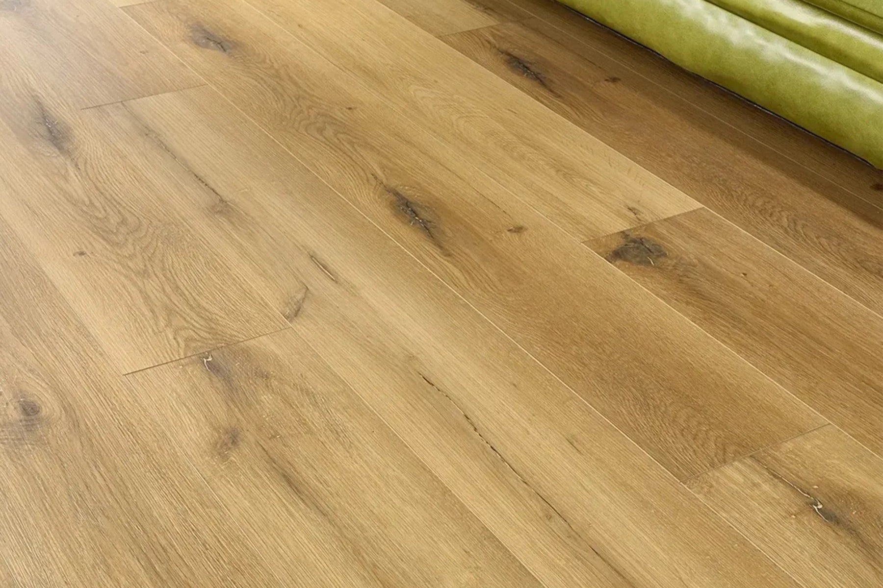 Hydro Loc Light Oak 6mm Straight Waterproof Click Vinyl