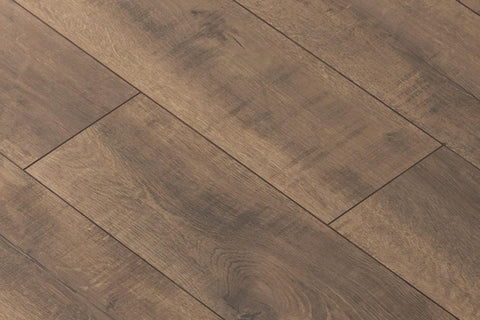 Aqualock 8mm Laminate Flooring Toasted Pecan